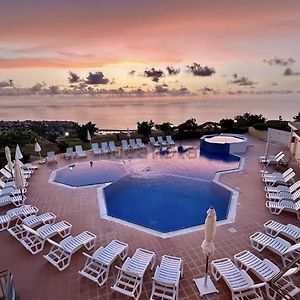 Casa Marzy modern studio pool, sea&volcano view